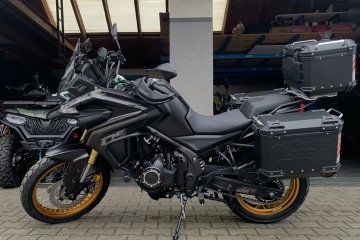 Motocykl VOGE 525DSX z kuframi rok 2025