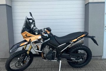 KOVE 800 Rally
