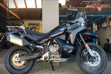 CFMOTO 800MT-X Motocykl
